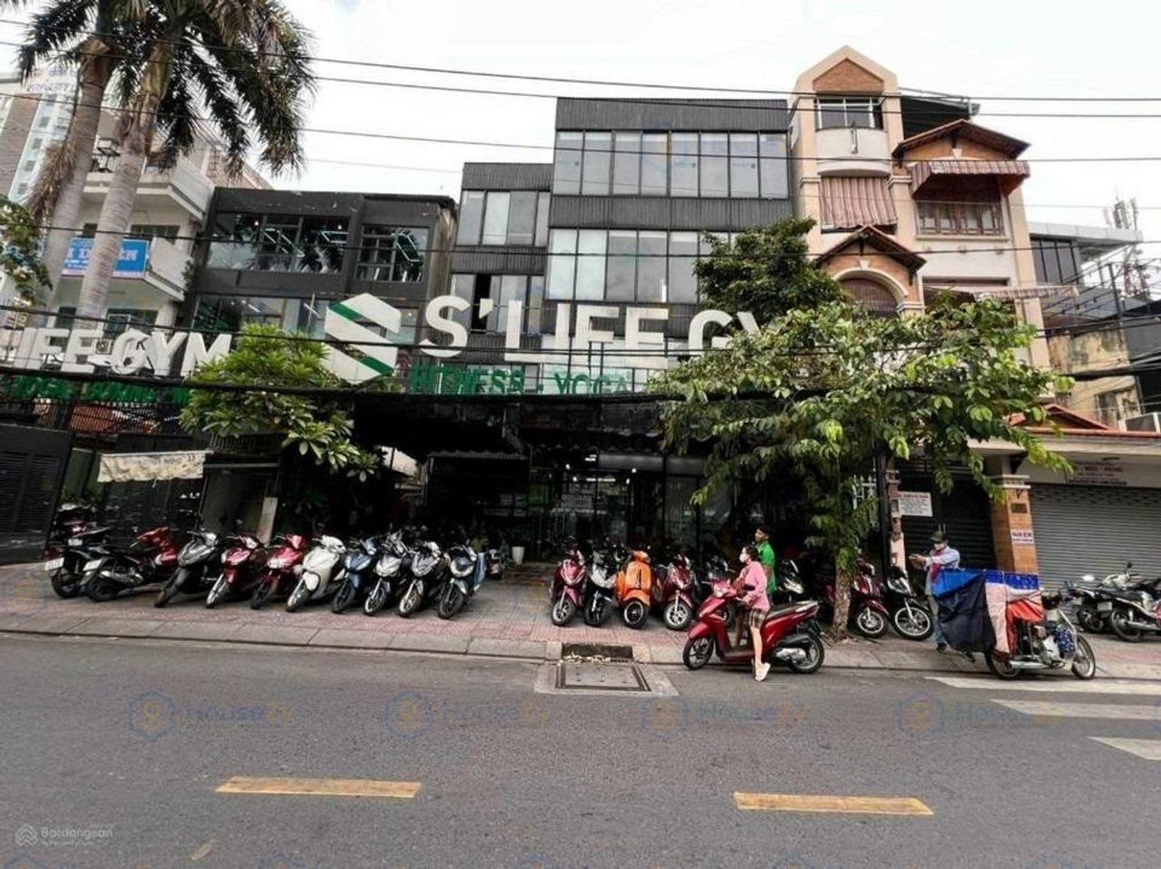 HouseZy -  🍀12x20 _ 4 tầng Thang Máy mặt tiền trung tâm Quận Bình Thạnh, Giá 130tr