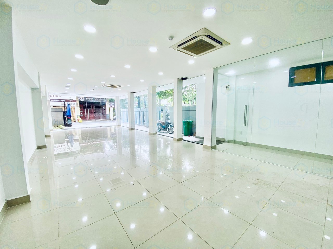 Tòa nhà DTSD 510m2 góc 2MT khu CX Bắc Hải, F15, Quận 10 phù hợp kinh doanh TMV, VP, Spa, Nha khoa