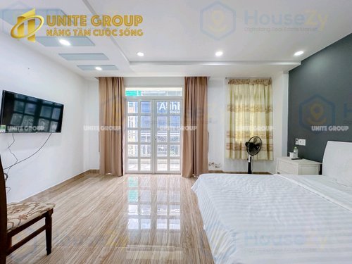 HouseZy - Studio của sổ lớn hướng đón gió, Ánh sáng tự nhiên tốt