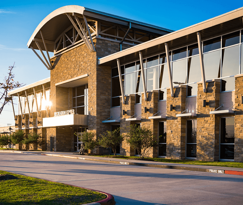 Shuttle Bus Rental Pearland for a Thrilling Time at Pearland Recreation Center