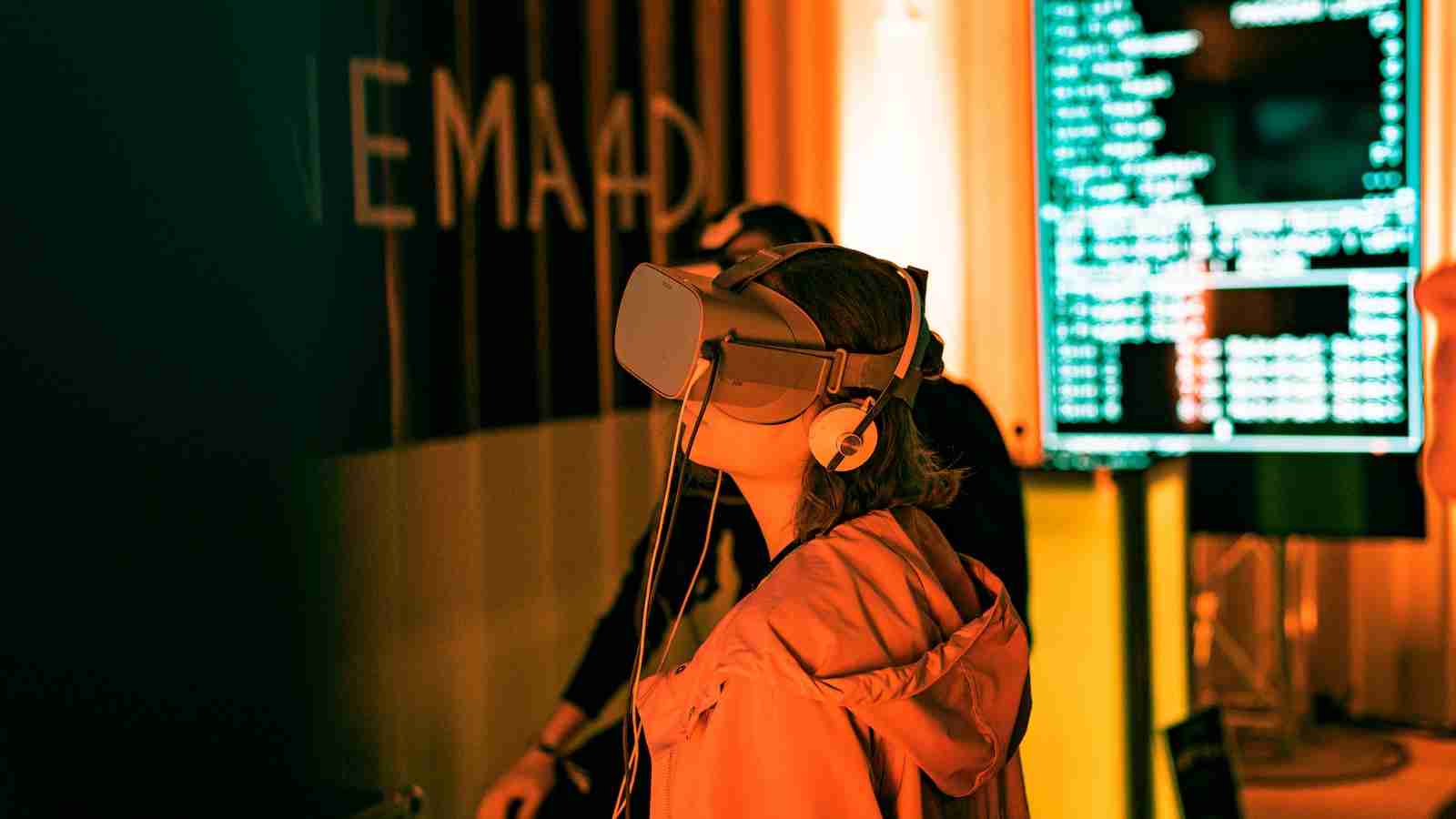 Can Screeps Unlock Journalism Opportunities in Online Games Coding? Can Screeps Unlock Journalism Opportunities in Online Games Coding?