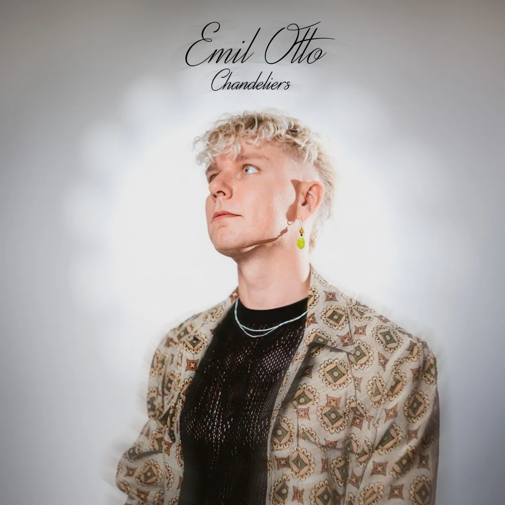 Chandeliers cover