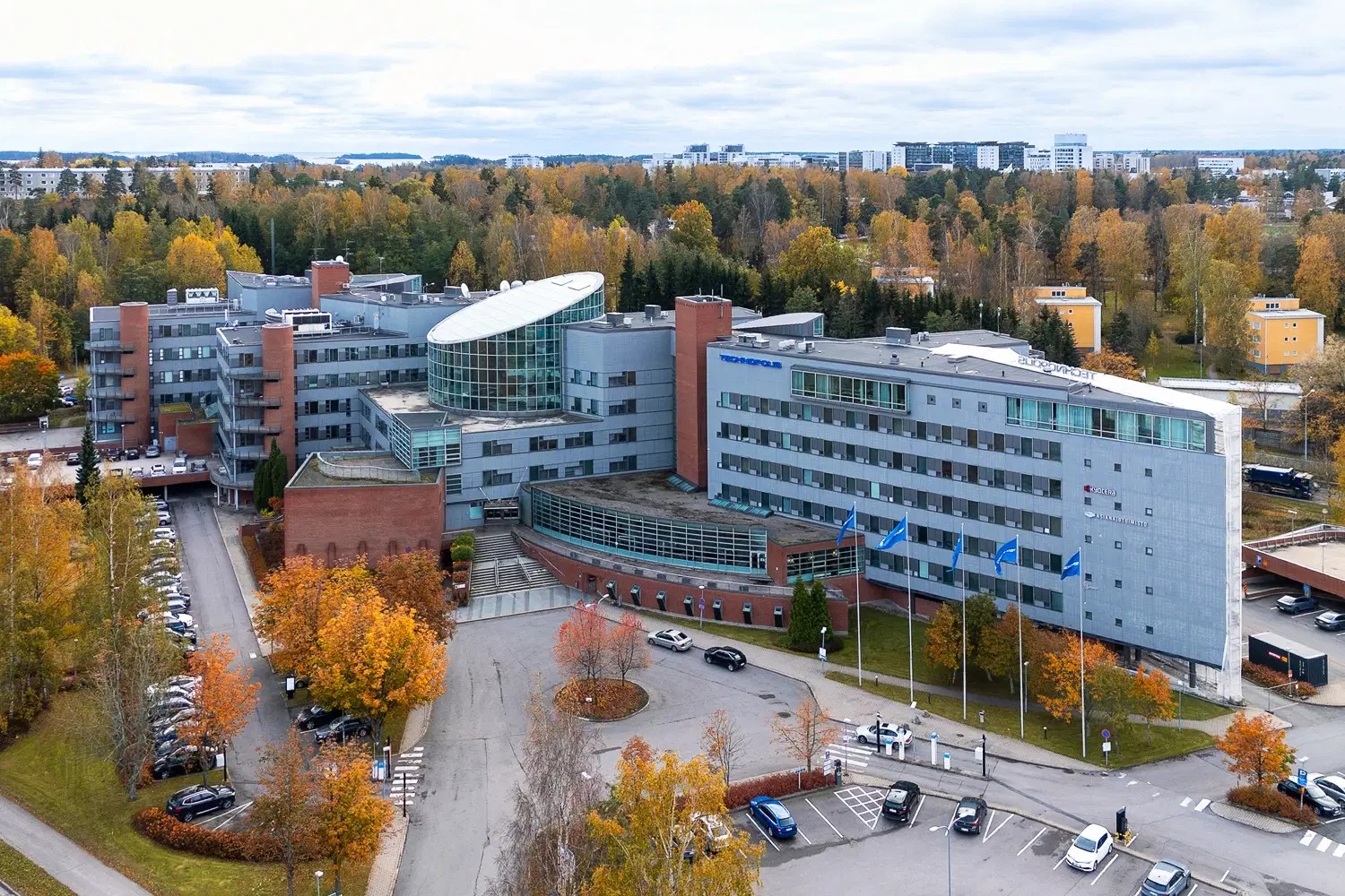 Toimisto 370 m2, tekniikantie 12, otaniemi, espoo