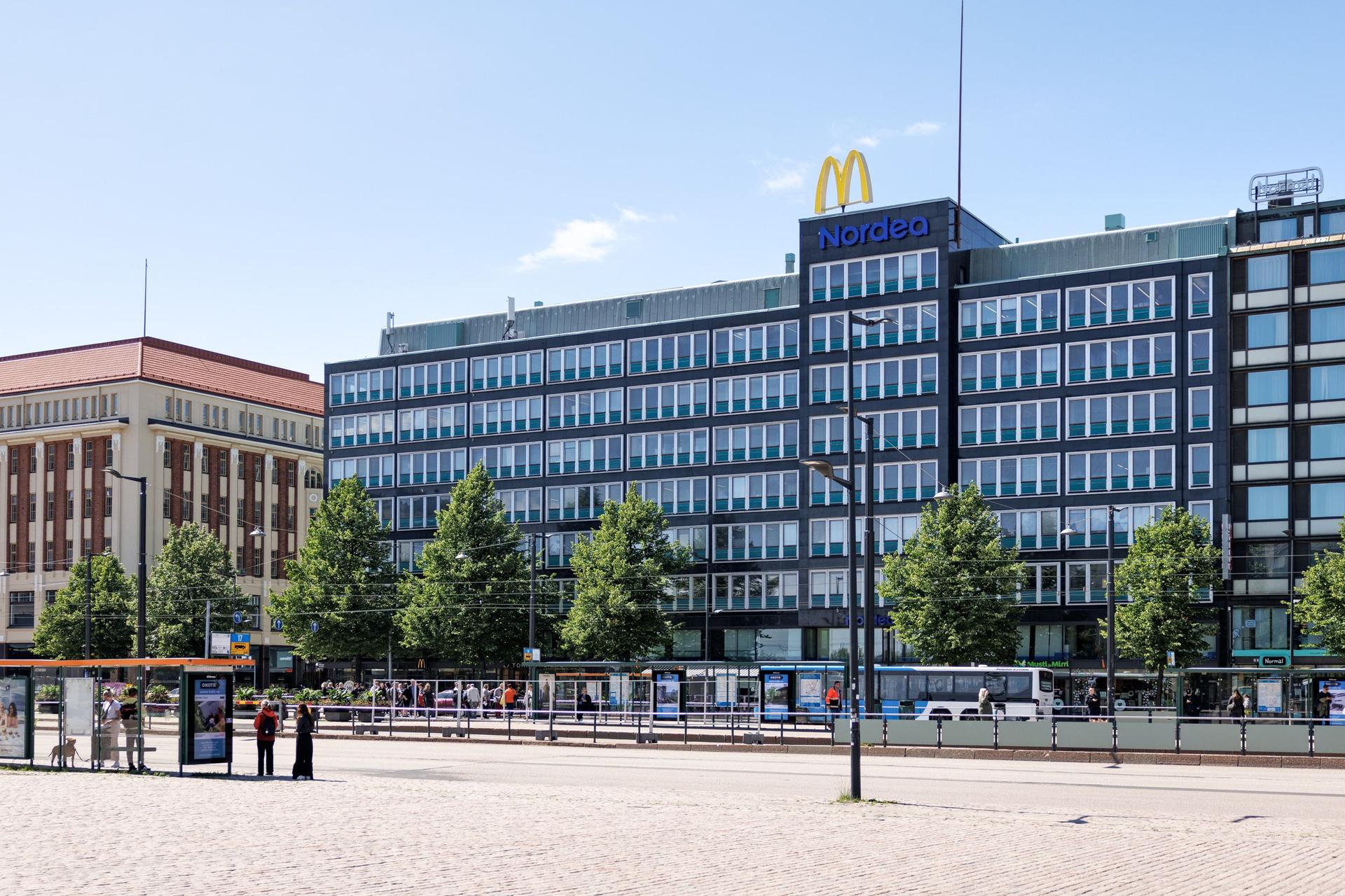 Siltasaarenkatu 12 - Image 1