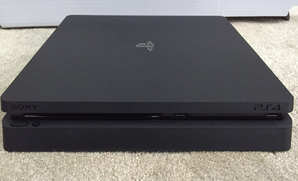 UPDATE: Pravost PS4 Slim potvrzena