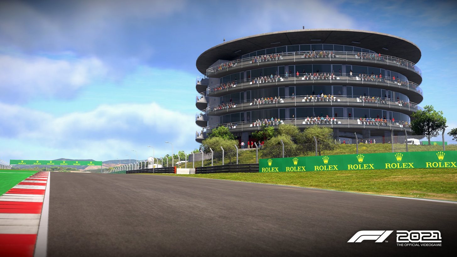 F1 2021 přinášejí první velký balíček obsahu. Hráči vyjedou na Portimao společně s novým safety carem