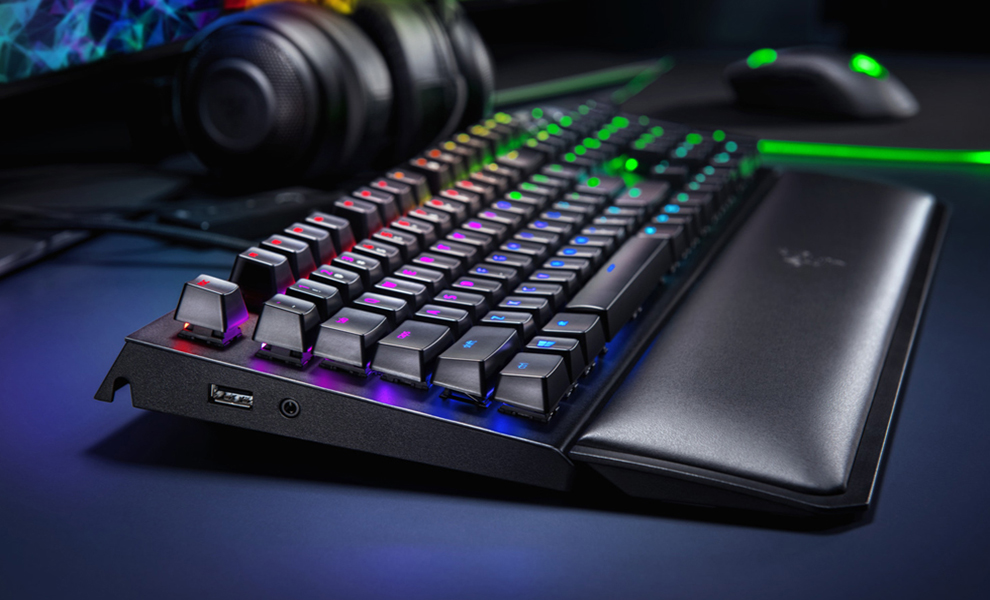 Razer BlackWidow Elite a Mamba Elite