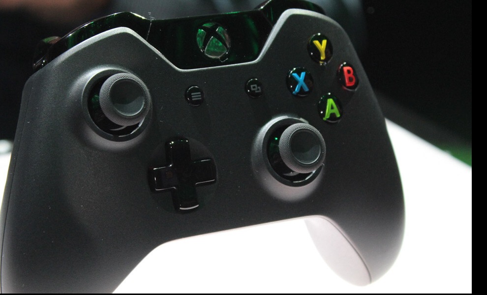 Gamepad k Xbox One stál sto milionů