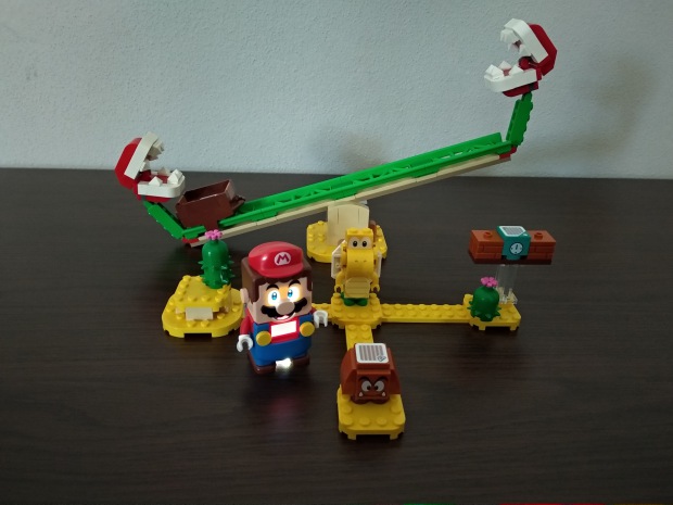 LEGO Super Mario