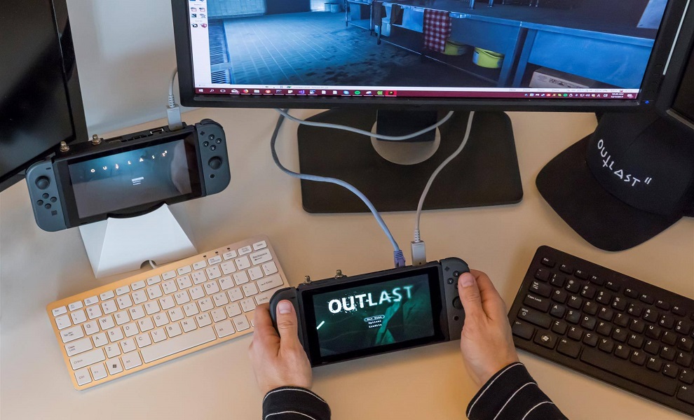 Outlast míří na Switch, studio chystá novinku