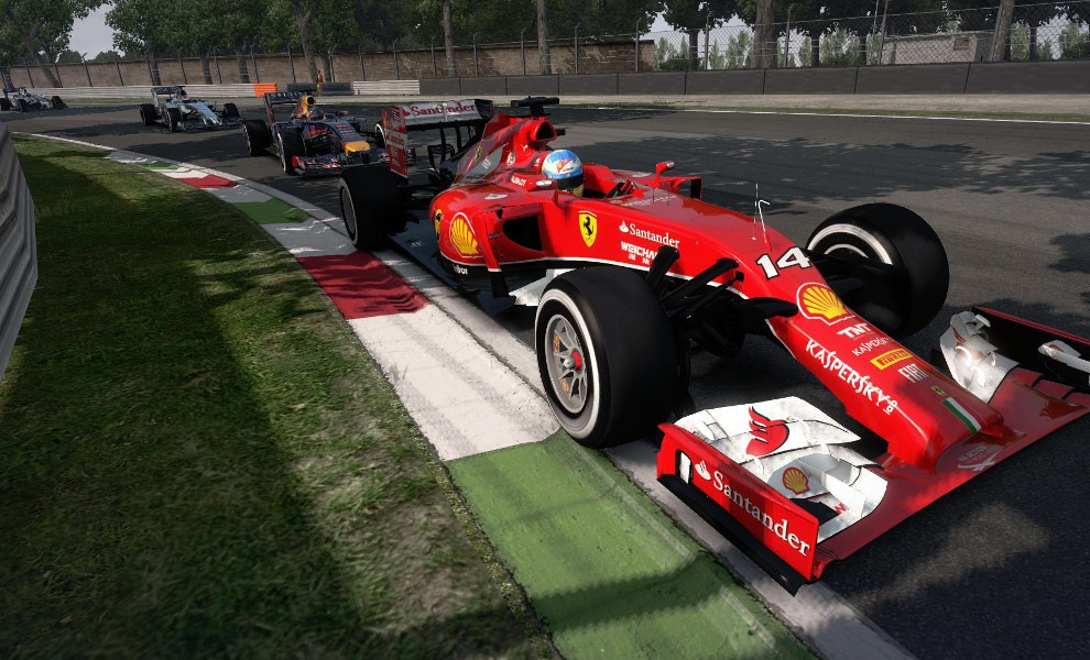 F1 2014 se ukazuje v nových záběrech