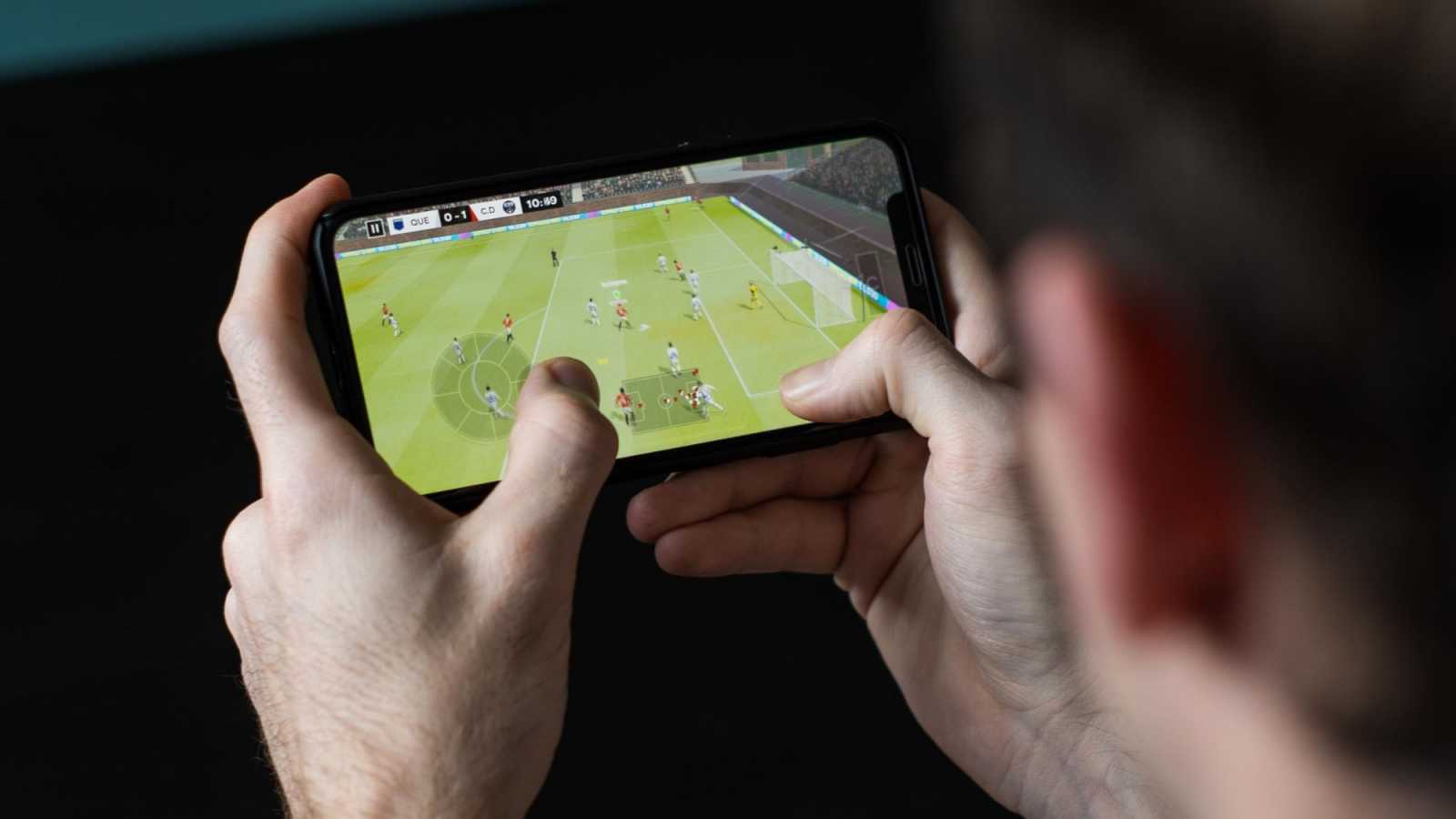 Novinky na téma FIFA Mobile | Hrej.cz