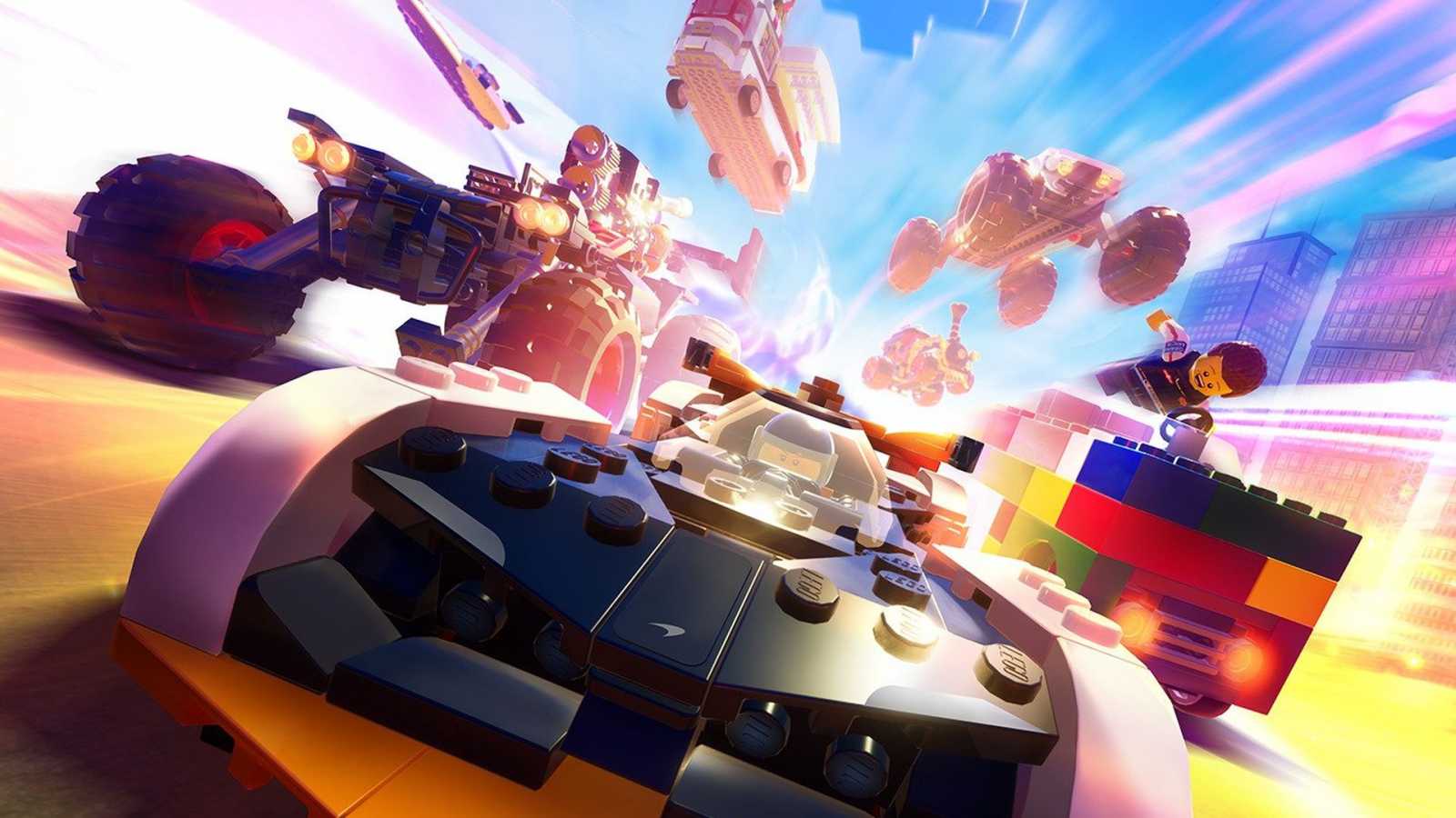 Do základní nabídky služby PS Plus míří letošní lego závody a populární simulátor