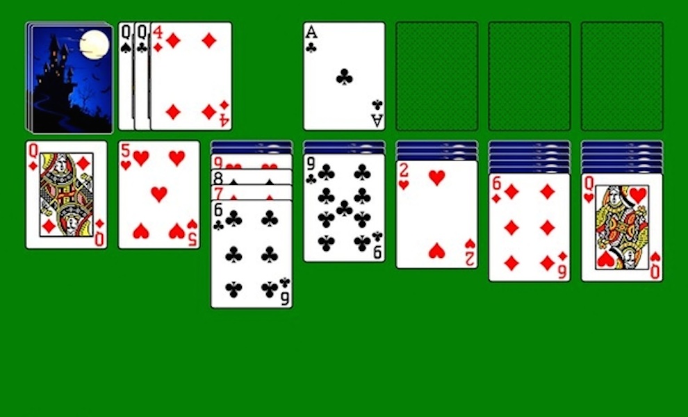 Solitaire slaví a vrací se do Windows