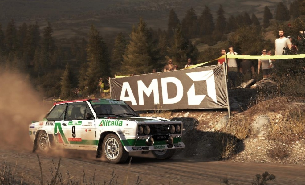 Do Dirt Rally přibyl rallycross a multiplayer