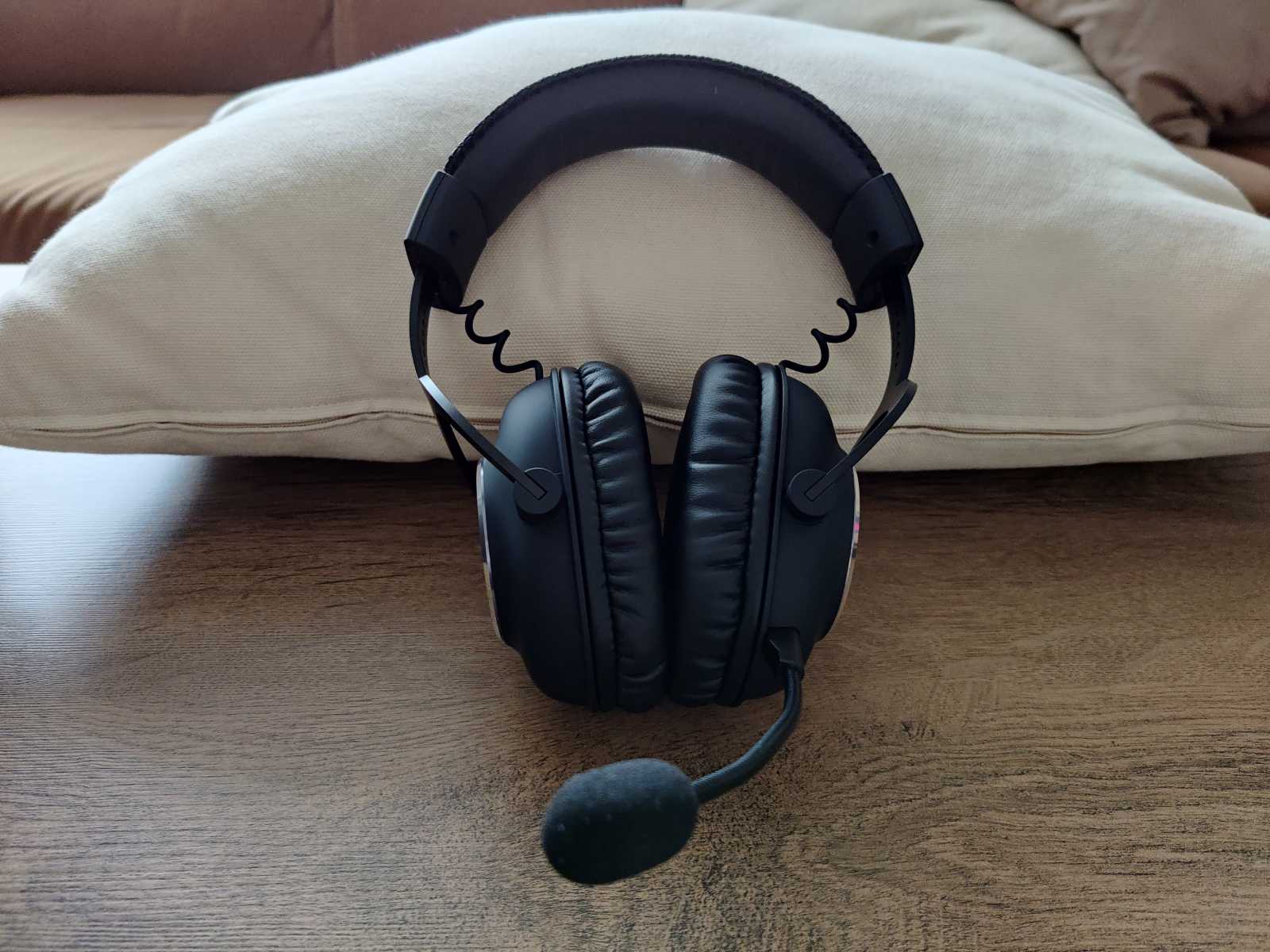 Co konstatovat závěrem? Headset Logitech G Pro X se opravdu povedl!