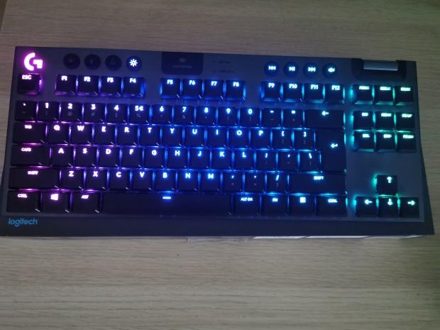 Logitech G915 TKL Lightspeed