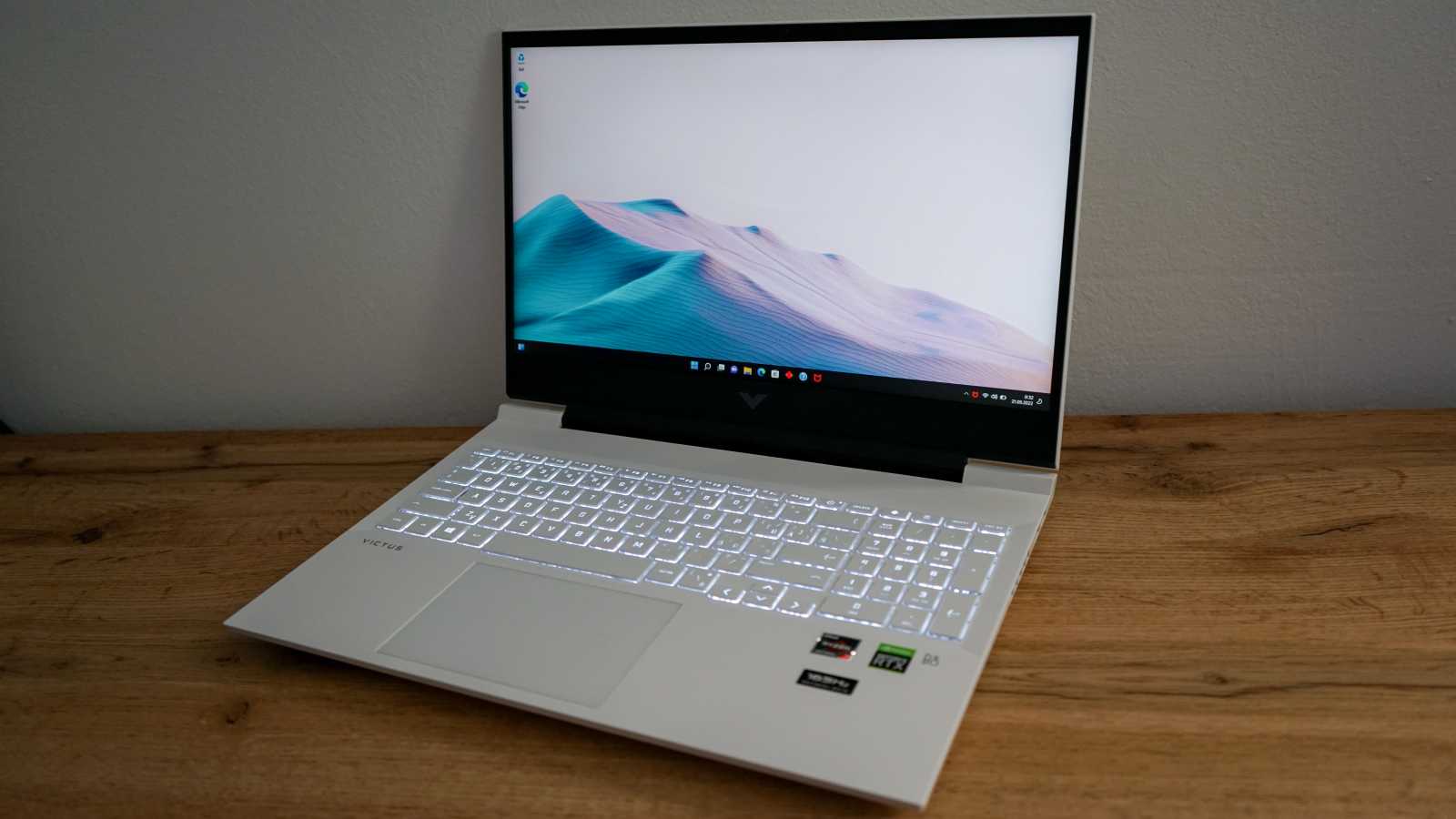 Recenze Victus by HP, ideálního notebooku pro studenty s výkonem i na hraní