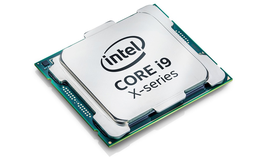 První benchmarky ukazují sílu Intelu i9-X