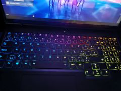  Lenovo Legion 7