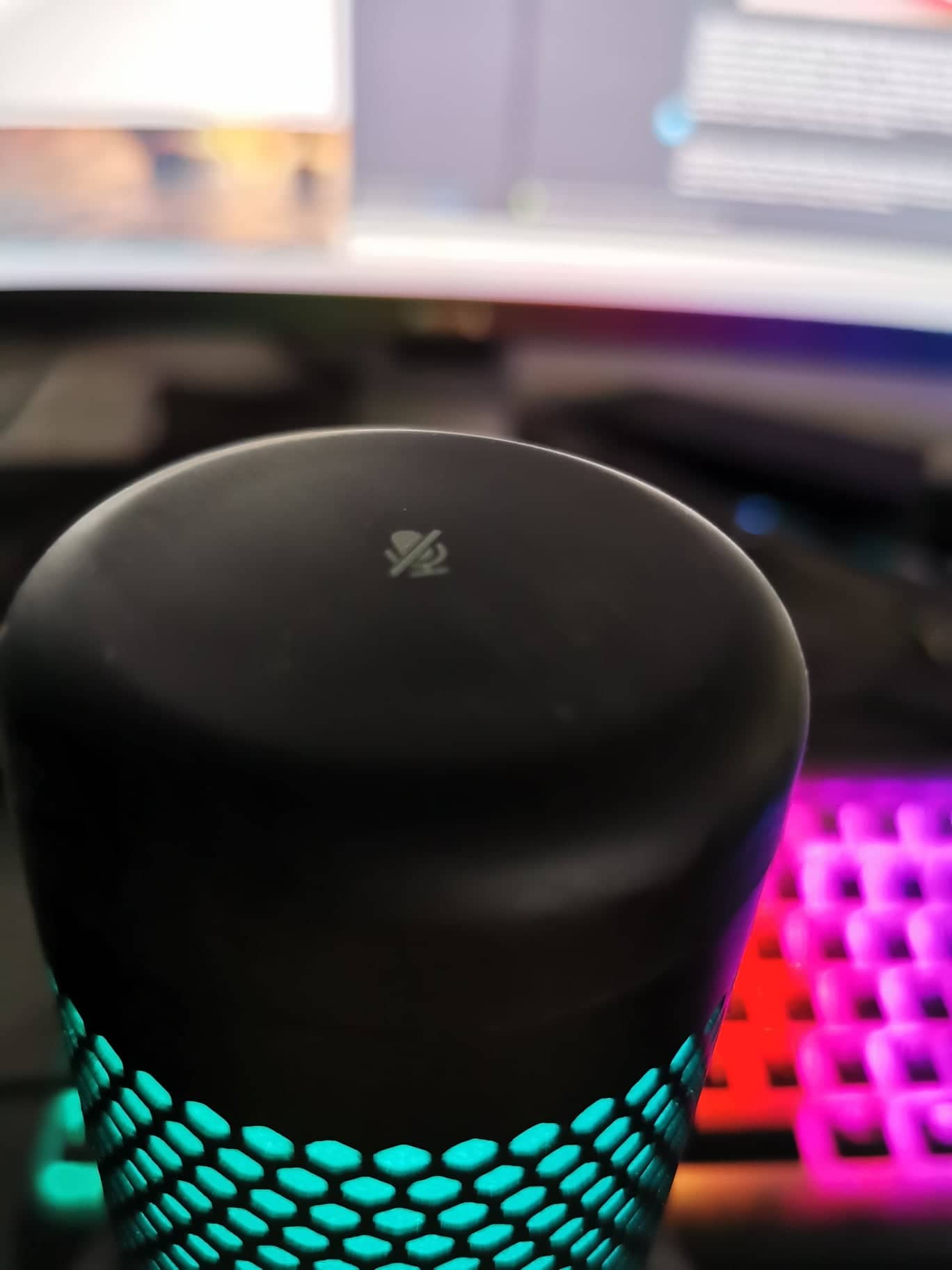 Recenze mikrofonu HyperX Quadcast S, jednoduchého ale skvělého nástroje nejen pro tvorbu obsahu