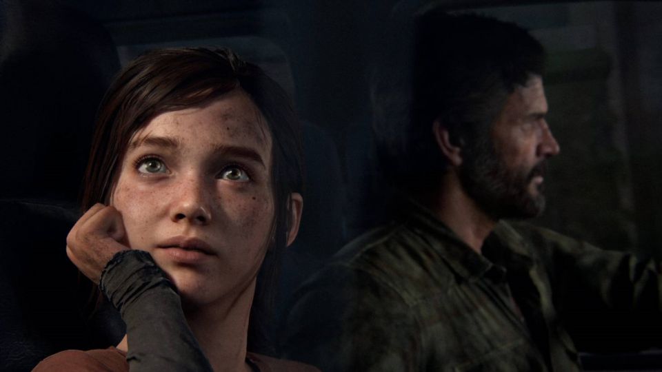 Autoři poukazují na upravené animace, prostory, umělou inteligenci a další prvky v The Last of Us Part I