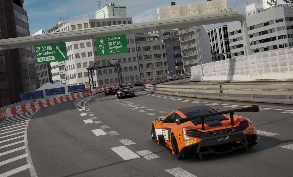 Single v GT Sport vás jen připraví na online