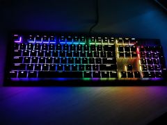 Corsair K60 RGB Pro (Cherry Viola)