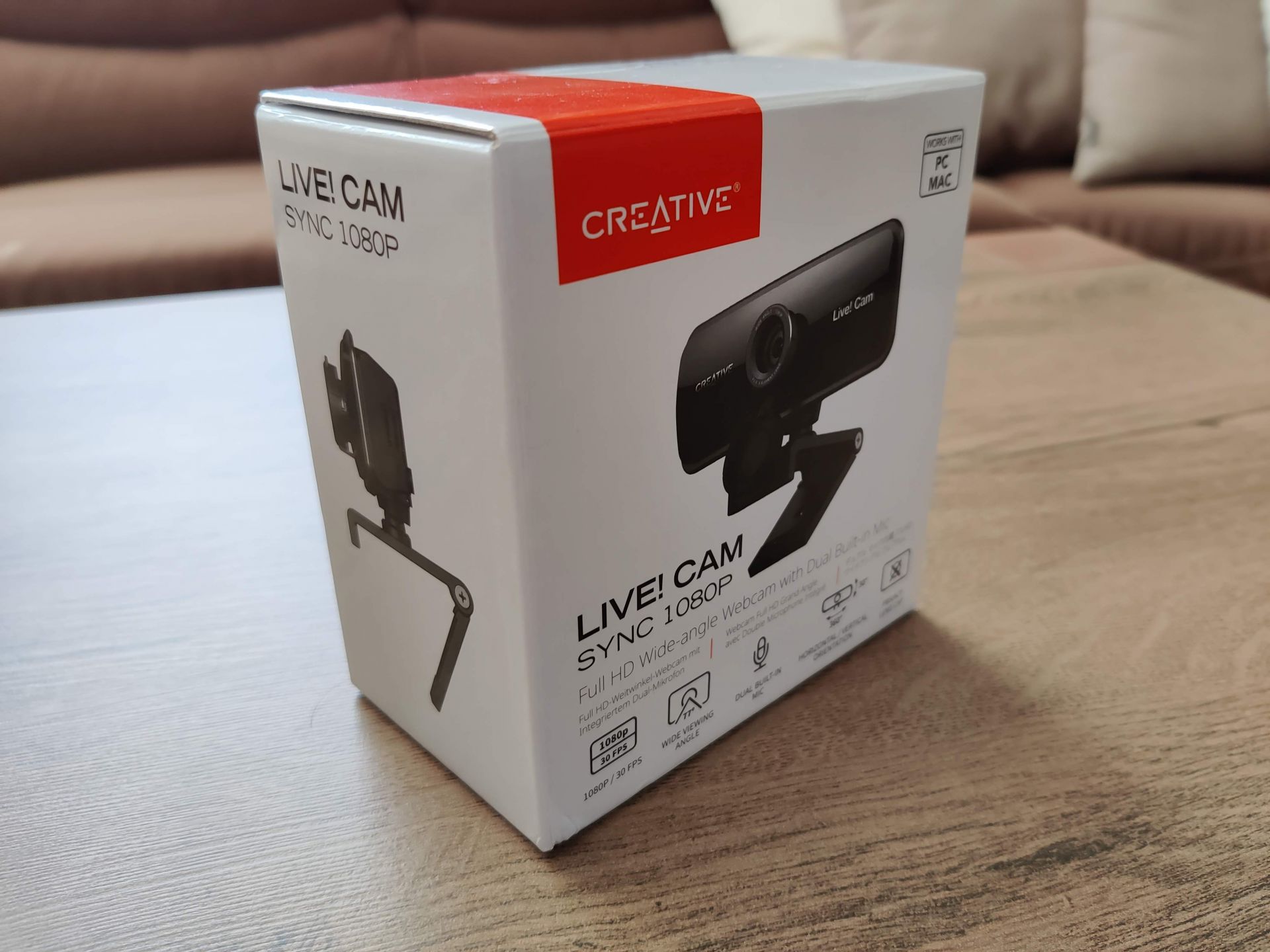 Recenze Creative Live! Cam Sync 1080p - jak funguje webkamera za tisícovku?