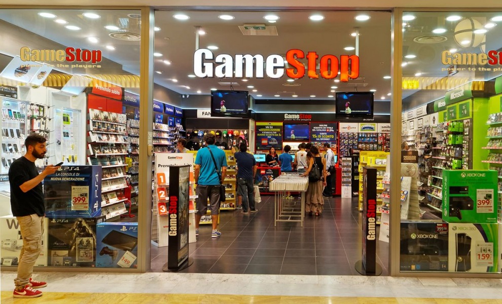 GameStop uzavře až 200 svých poboček