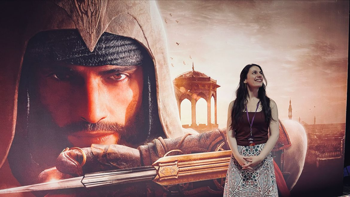 "Nikdy se nemůžeme zavděčit všem" - rozhovor se Sarah Beaulieu, narativní režisérkou Assassin's Creed Mirage