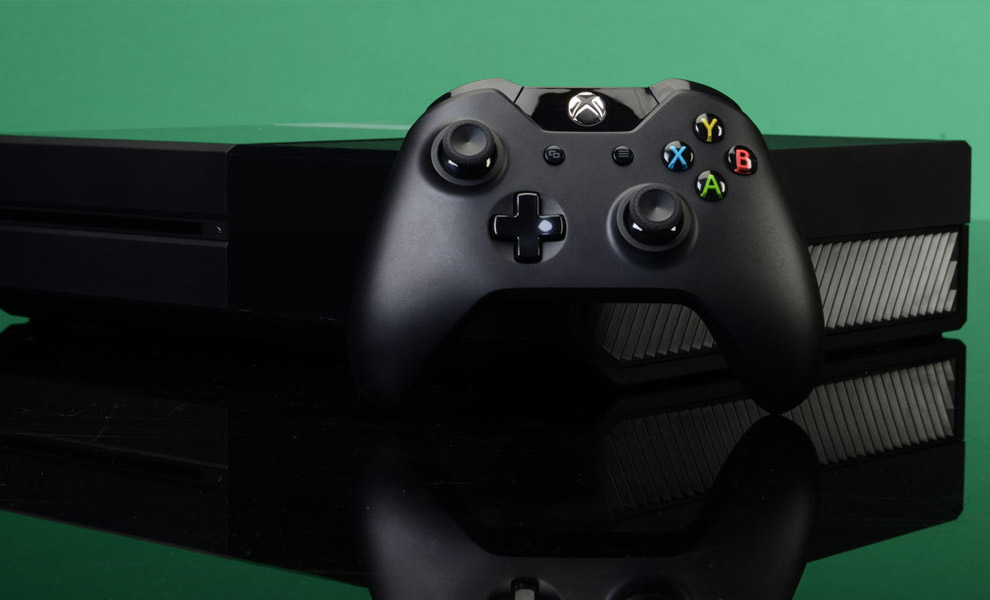 YouTubeři za peníze chválili Xbox One