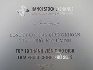 HSC được vinh danh Top 10 thành viên giao dịch Trái phiếu Chính phủ 2013