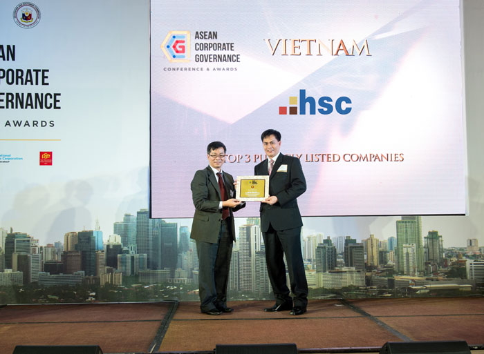 HSC đứng đầu Việt Nam về Quản trị Công ty