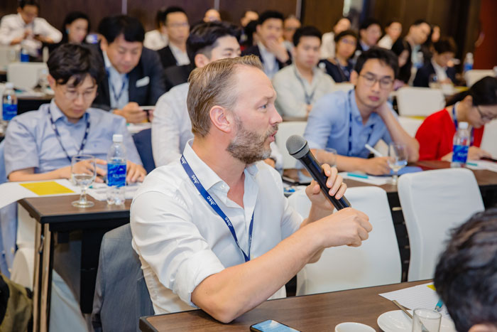 Ho Chi Minh City Securities Company (HSC) successfully organized the Vietnam Emerging Forum 2019