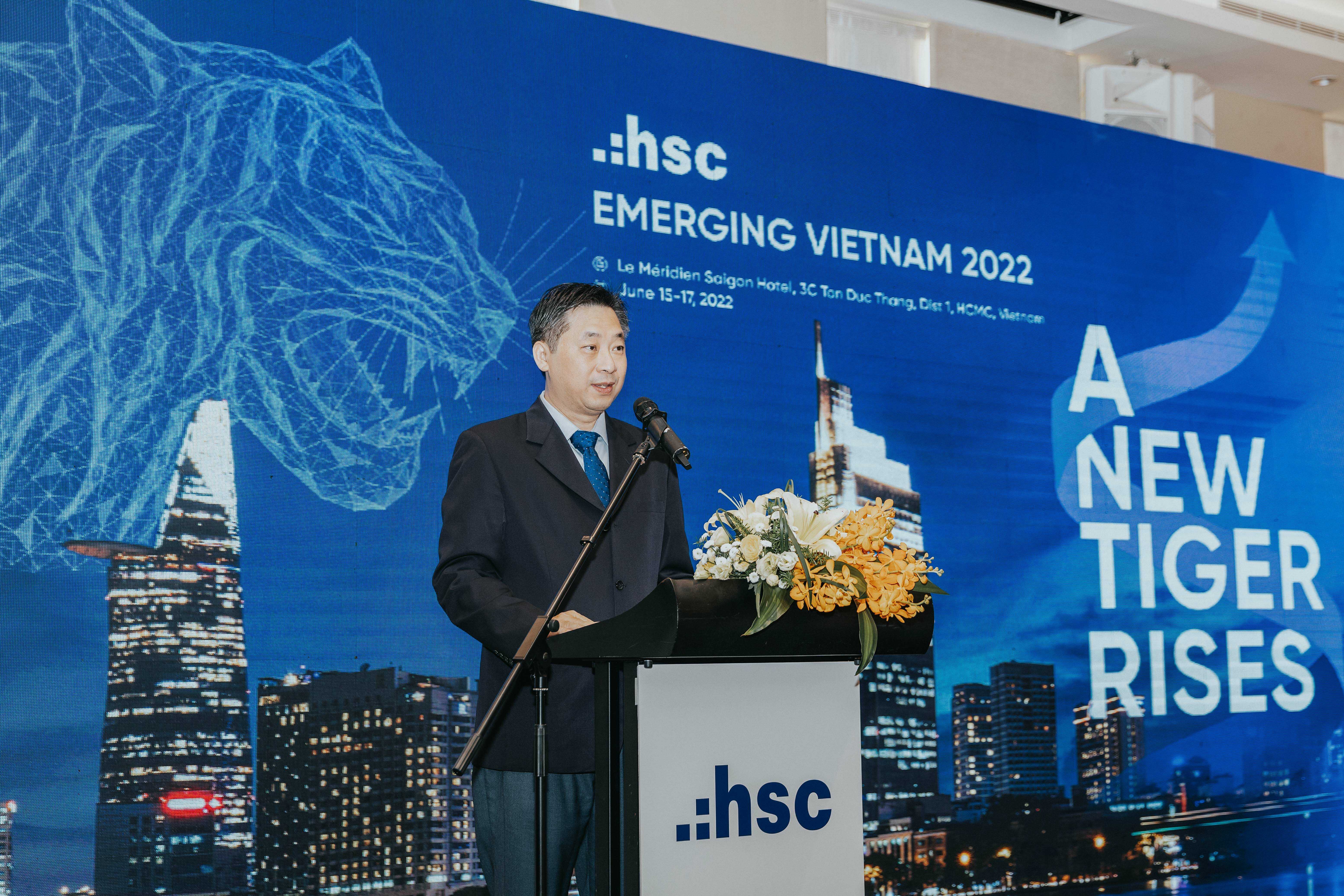 HSC successfully organized Emerging Vietnam 2022 conference