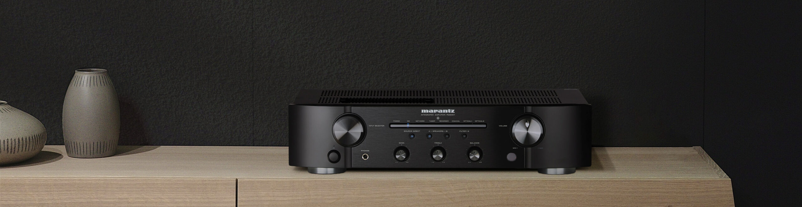 Marantz PM6007 Stereo integrated amplifier with built-in DAC at Crutchfield