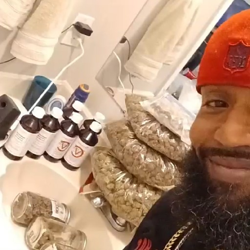 moyo  profile picture