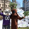 Willie the Wildcat helped promote recycling during Northwestern University's Earth Month celebrations.