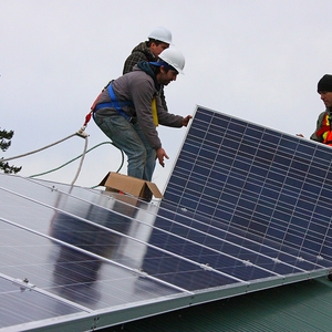 Solar E-Charging Station