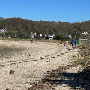 Cold Spring Harbor Laboratory - Earth Day Beach Cleanup