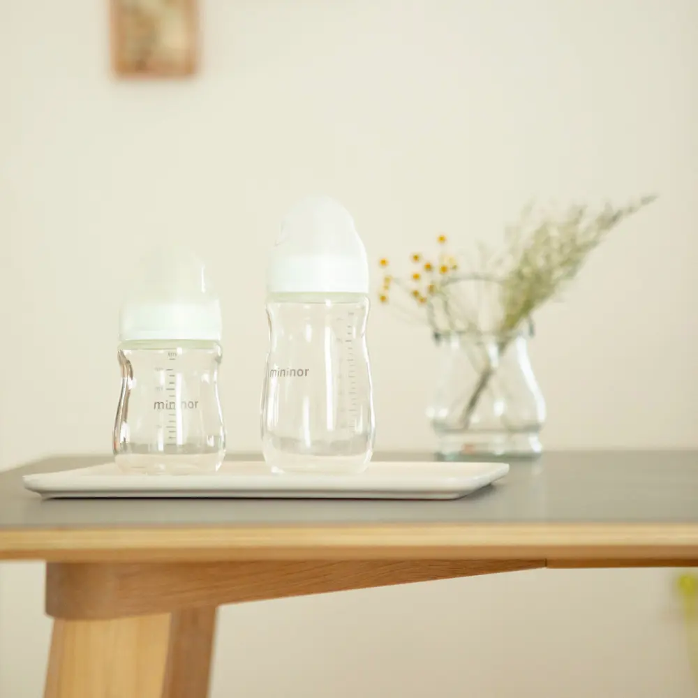 Biberon in Vetro Borosilicatato 160ml con Tettarella in Silicone — Mininor