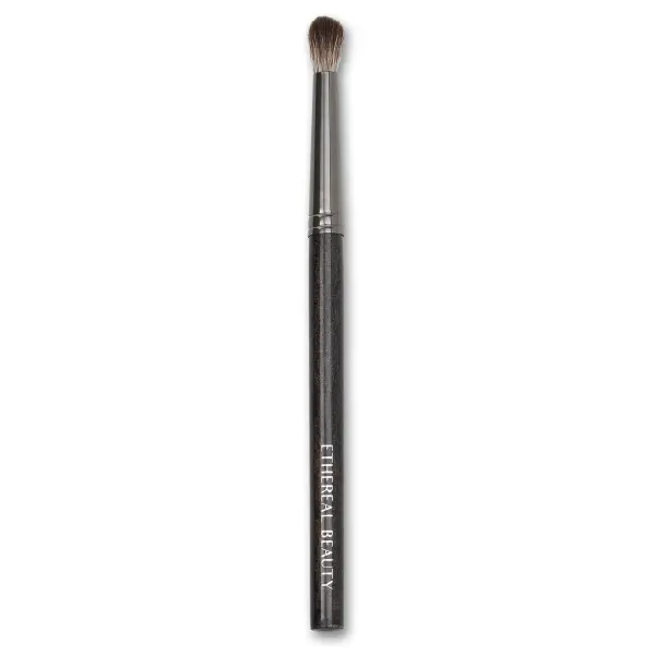 Nº 7 : Buffer pour ombres à paupières