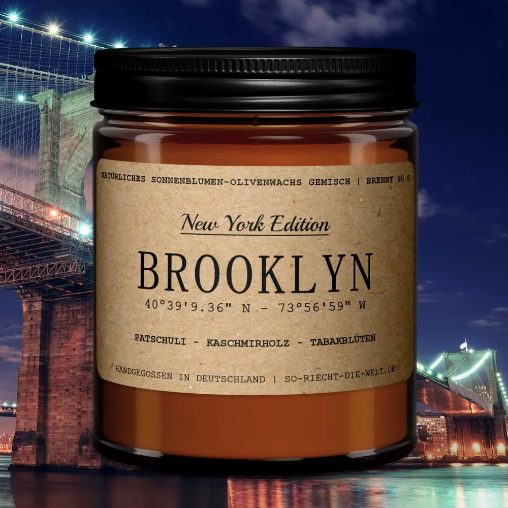 Bougie Brooklyn - Édition New York - Patchouli | bois lamellé | Fleurs de tabac — So riecht die Welt