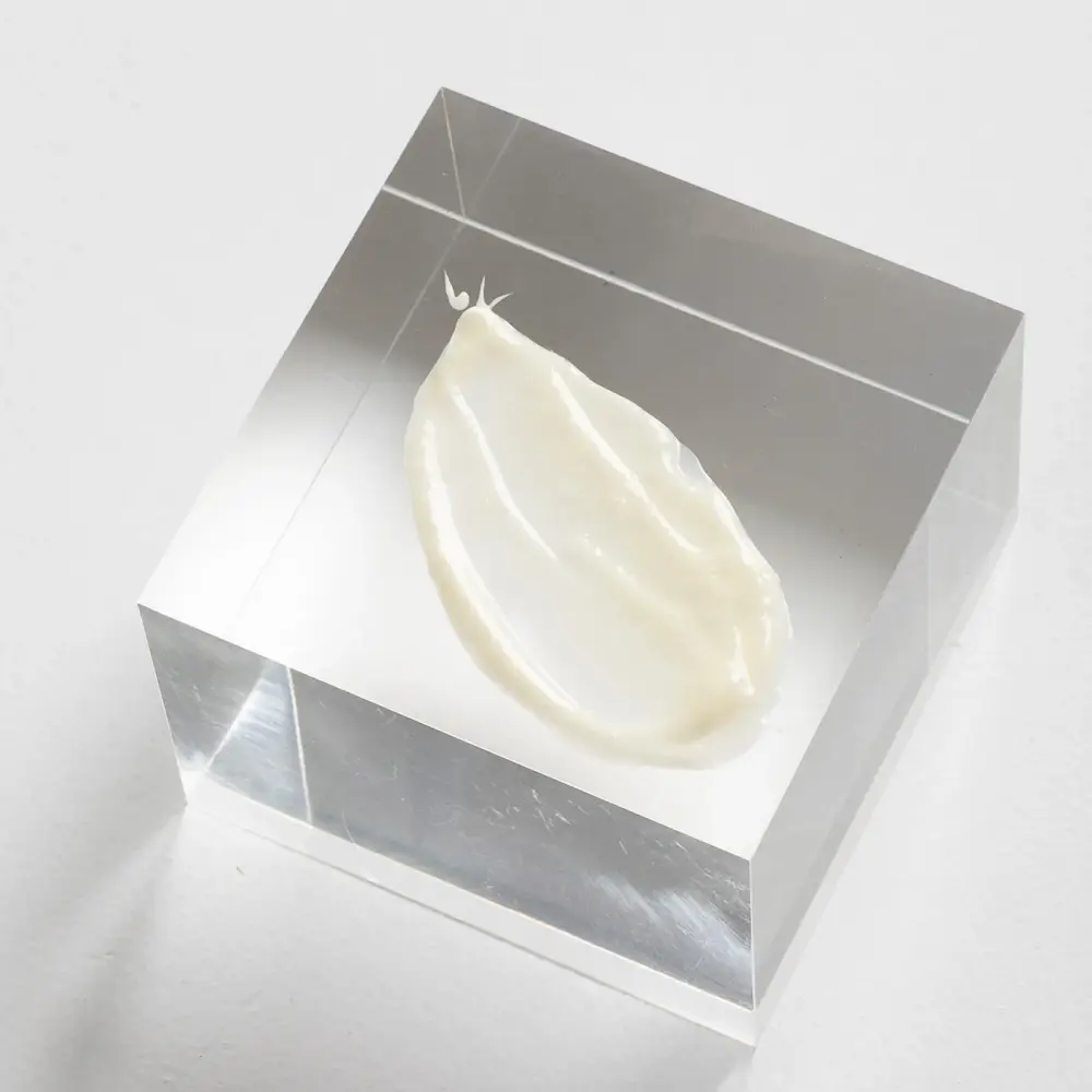 Anti-Pigment & Straffende Feuchtigkeitscreme — MontOlympe