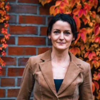Michaela Jung über Burnout und Achtsamkeit für den eigenen Körper