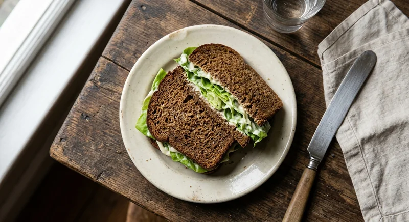 BOSTON BROWN BREAD SANDWICH