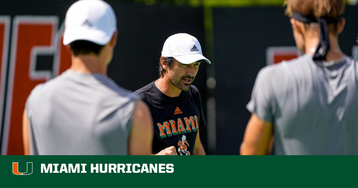 2023 Miami Hurricanes Baseball Regional Tee – allCanes