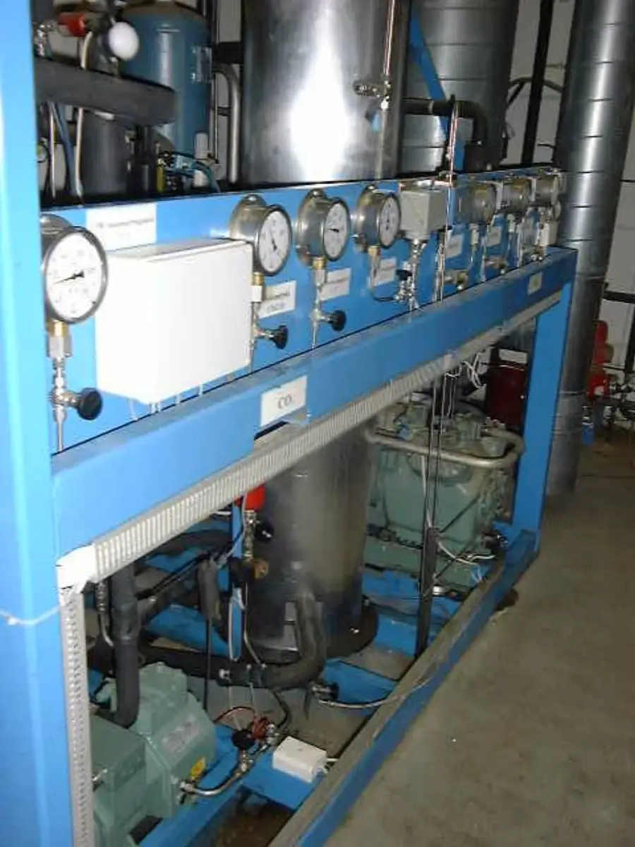 CO₂- og ammoniakkanlegg testet i Norilds prøverom i Askim som la grunnlaget for miljøprisen Glassbjørnen i 2003