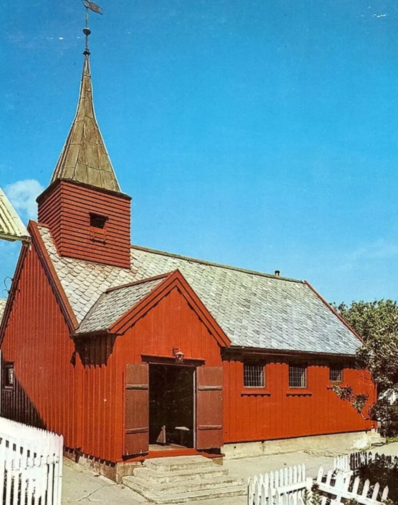 Grip stavkirke på øya Grip i Kristiansund.